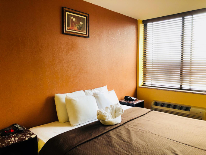 Bedroom 4, The Vue Hotel Express, New York