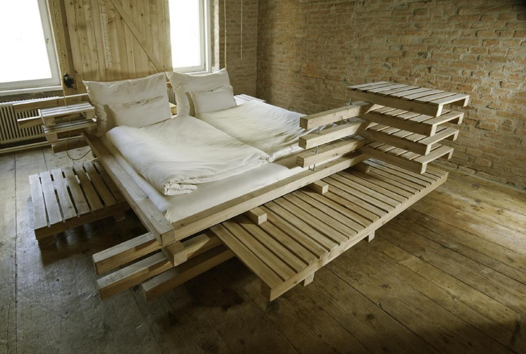 Others 5, Wiener Gaste Zimmer, Wien