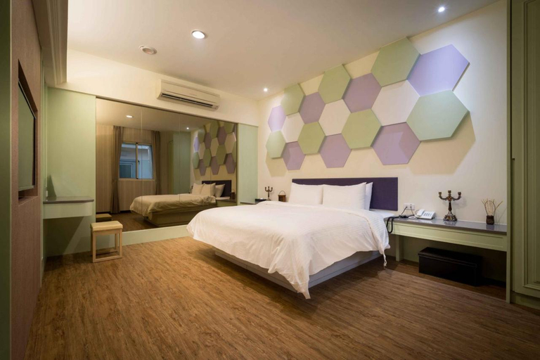 Bedroom 4, Alegran Motel, Taichung