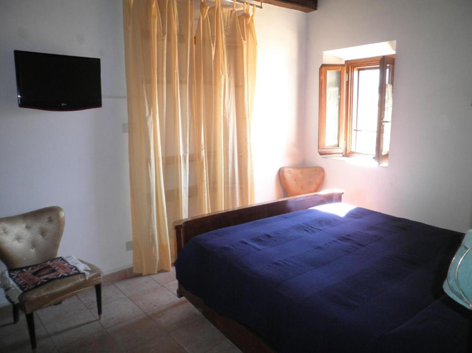 Bedroom 5, Palazzetto Leonardi, Rome