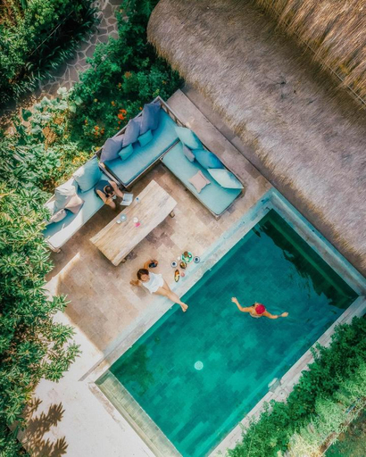 Sport & Beauty, Flowers & Fire Yoga Garden, Lombok