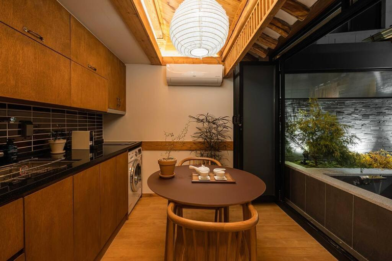 Others 2, Luxury Hanok Scent of moonlight stay, Jongno