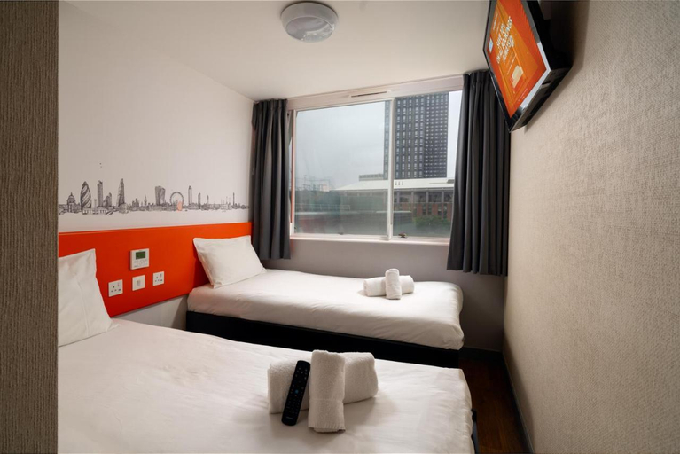 Bedroom 3, easyHotel Croydon, London