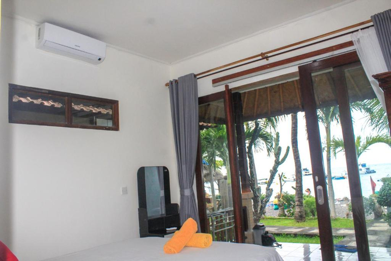 Bedroom 4, COCONUT BEACH BUNGALOWs & WARUNG, Karangasem