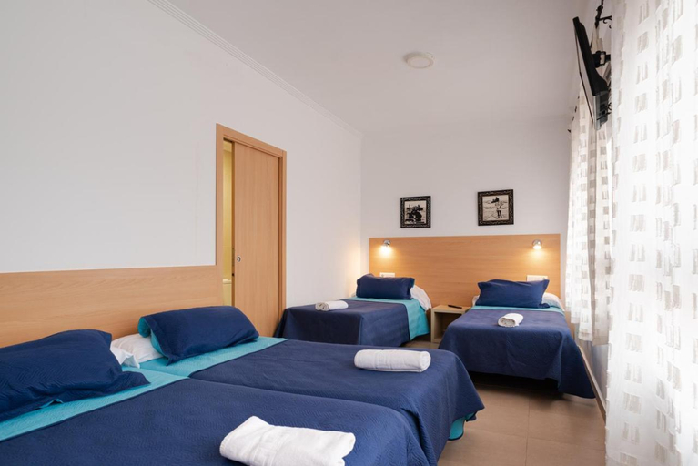Bedroom 3, Hostal Mitre Paterna, Valencia