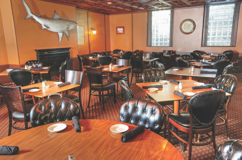 Food & Drinks 5, Lenox Hotel and Suites, Erie