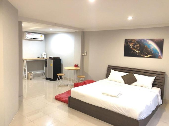 Bedroom 5, Monkey Toe Guesthouse - Hostel, Muang Chiang Mai