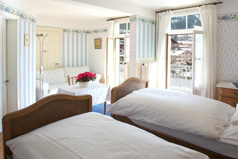 Bedroom 3, Falken, Interlaken