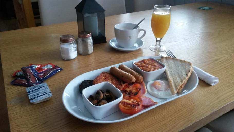 Food & Drinks 4, Sutherlands Hotel, Gateshead