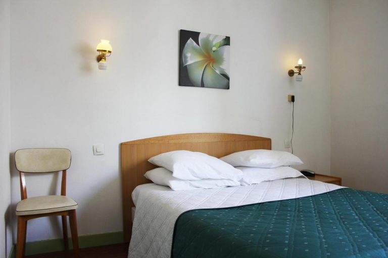 Bedroom 4, Hotel Le Chapitre, Creuse