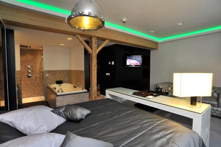 Bedroom 2, Villa Rubenshof, Helmond