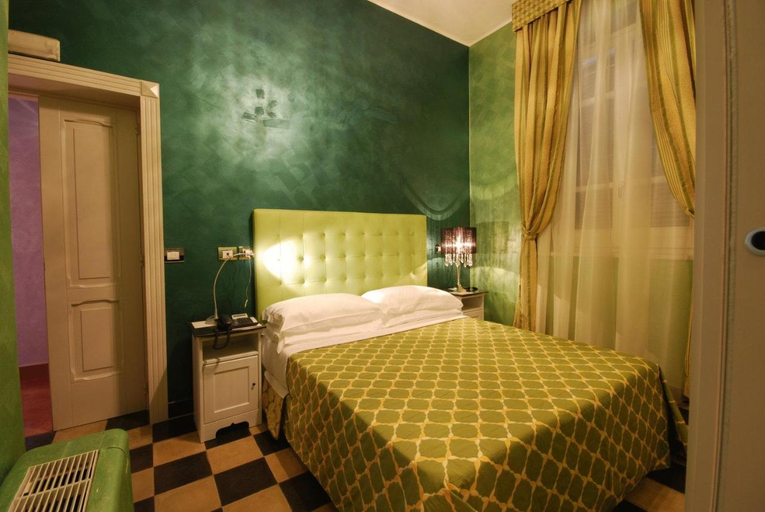 Bedroom 2, Malo Suites, Teramo