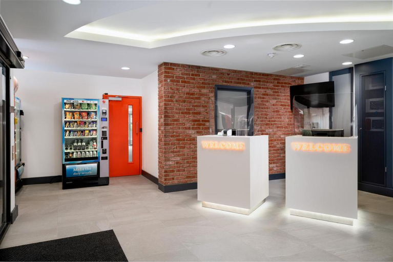 Others 5, easyHotel Croydon, London