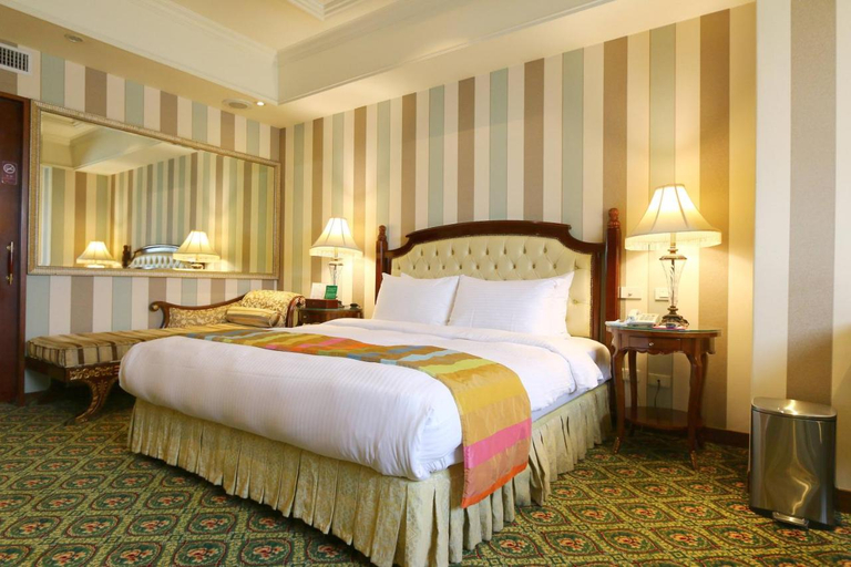 Bedroom 2, 麗都平價商旅, Taichung