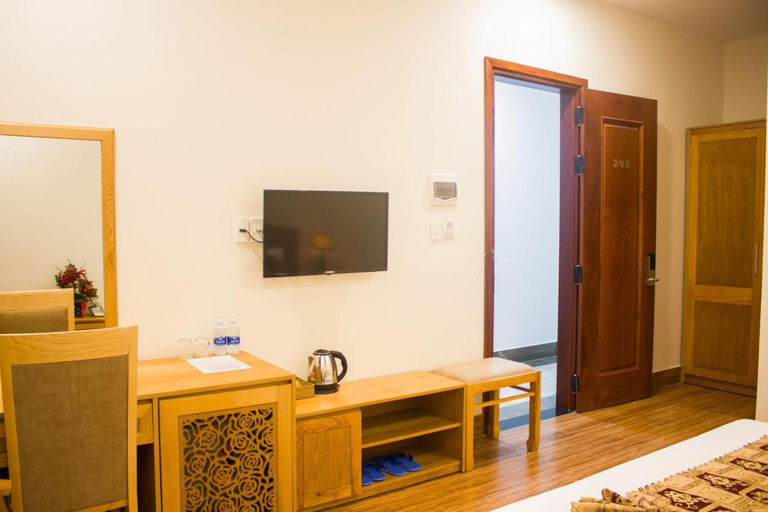 Bedroom 2, Hoai Thuong Hotel, Pleiku