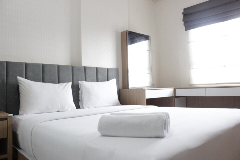 Bedroom 4, Deluxe & Cozy 3BR at Gateway Pasteur Apartment, Bandung