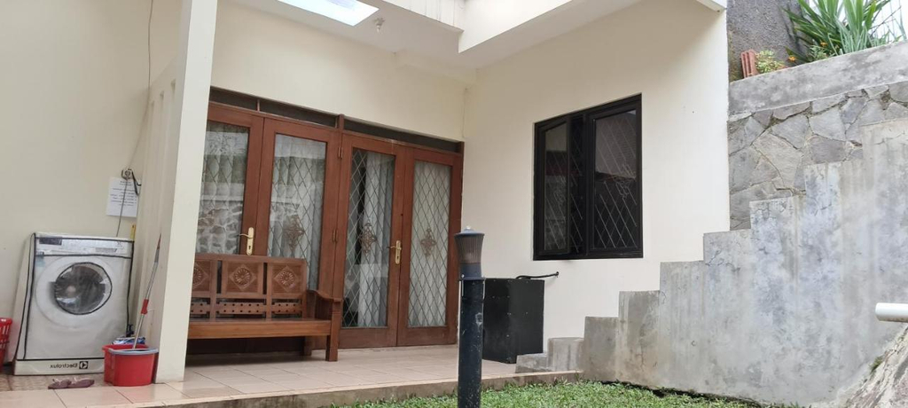 Exterior & Views, Rmh Sewa Harian 2 Kmr Tidur di Dago Pakar Bandung , Bandung
