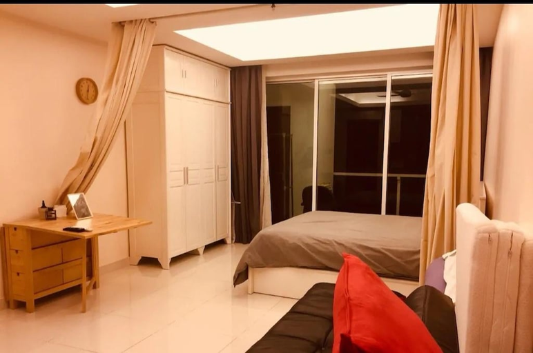 Bedroom 3, Plaza Damas 3 next to Hartamas Shopping mall, Kuala Lumpur