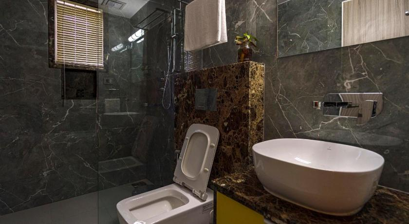 Bathroom 2, Stilly Inn, Bagmati