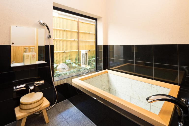 Bathroom, Matsubaya, Yanagawa