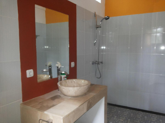 Bathroom 3, Gede's Homestay, Buleleng