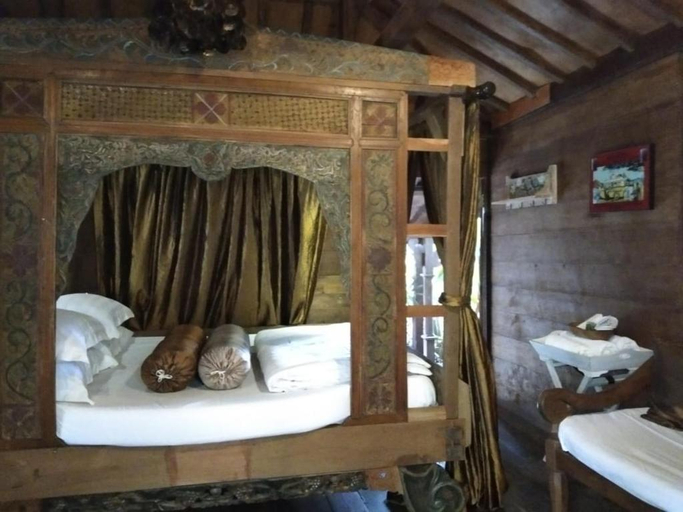 Bathroom 3, The Ermajas Pavilion, Pangandaran