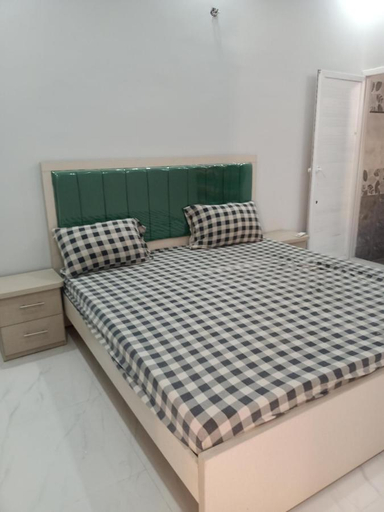 Bedroom 5, Hotel Executive Inn, Lahore