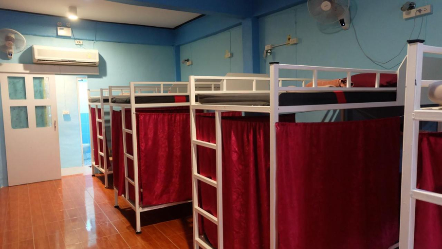 Bedroom 4, Rehab Hostel, Mueang Krabi