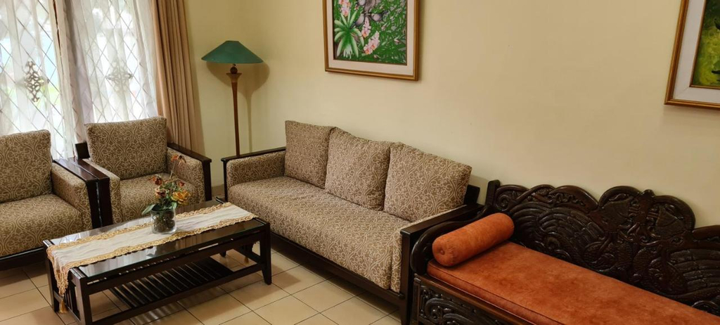 Others 2, Rmh Sewa Harian 2 Kmr Tidur di Dago Pakar Bandung , Bandung
