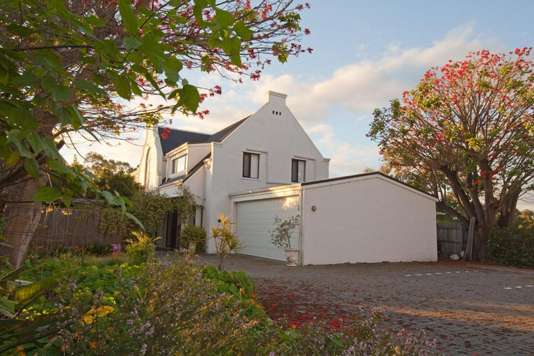Exterior & Views, Aarn House B&B Airport Accommodation, Belmont