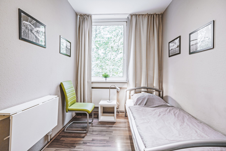 Bedroom, Bergedorf Haus 9, Hamburg