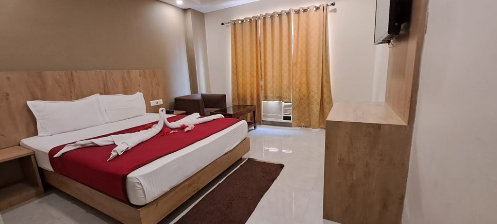Bedroom 5, Hotel Janaki Pride, Puri