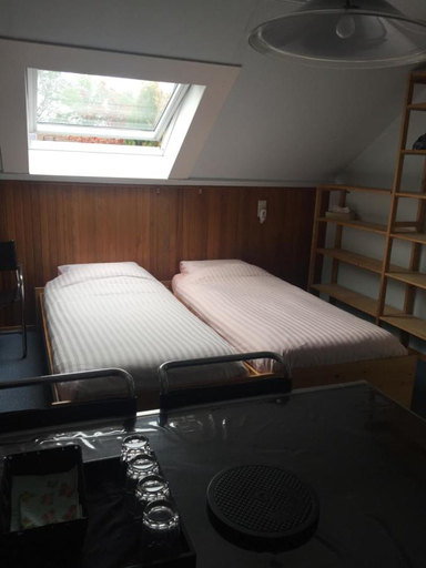 Bedroom, Cozy room in residential Alkmaar - Free parking, Alkmaar