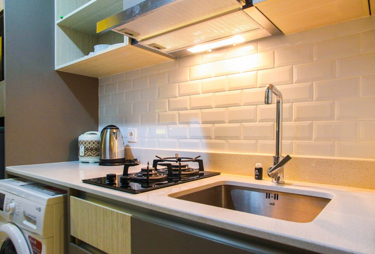 Others 5, Cozy Stay Studio Room at Gold Coast Apartment, Jakarta Utara