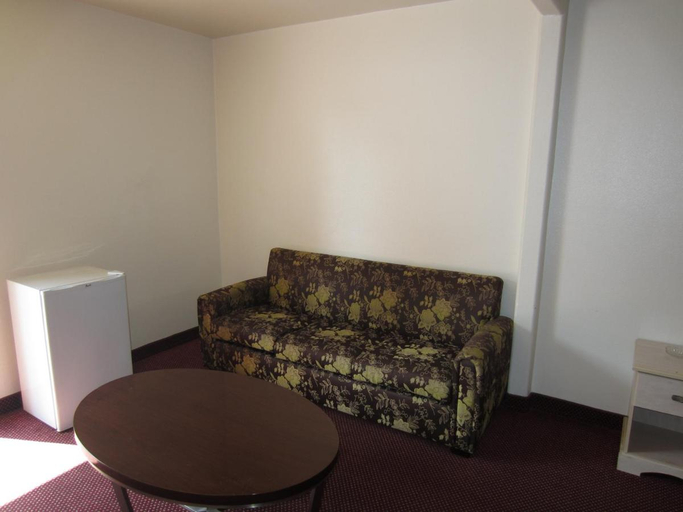 Others 4, Tropico Motel, Los Angeles