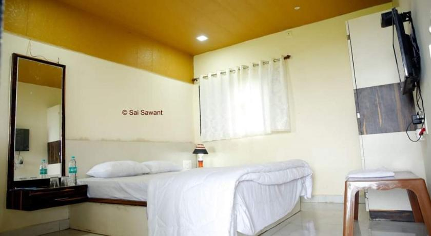 Bedroom 4, Vamoose Malvan Katta, Satara
