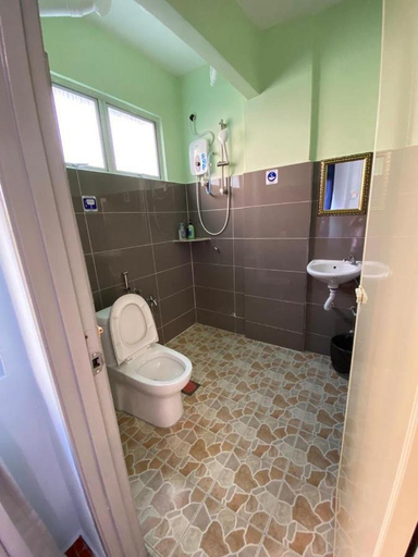 Bathroom, Mr Singh Homestay, Port Dickson