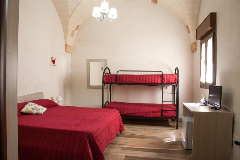 Bedroom 4, Le 5 Volte, Taranto