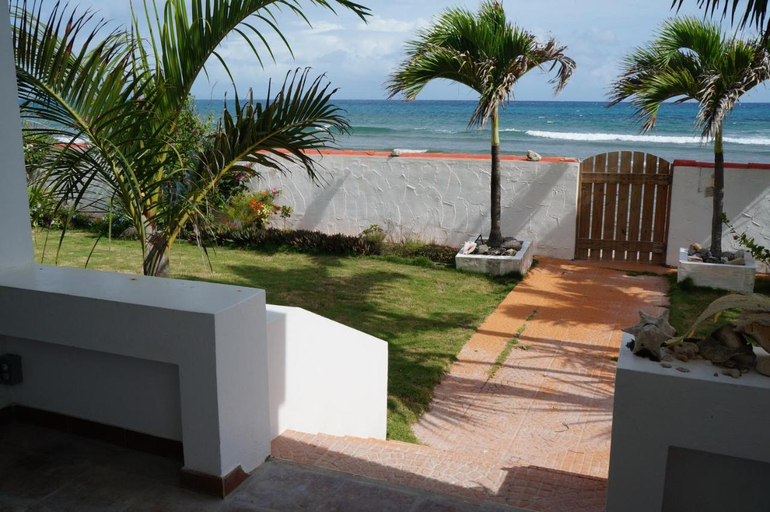 Others 2, Bravo Beach Resort, General Luna