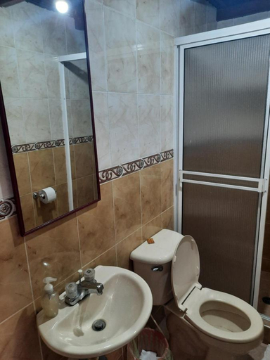 Bathroom, Hostal Santa Clara, San Antero