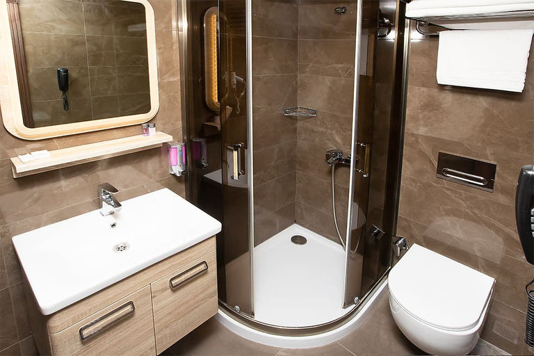 Bathroom, Odaman Hotel, Bandırma