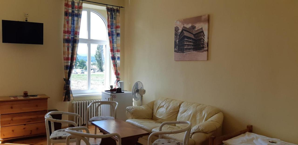 Others 5, Victoria - Penzion & Restaurant, Zvolen