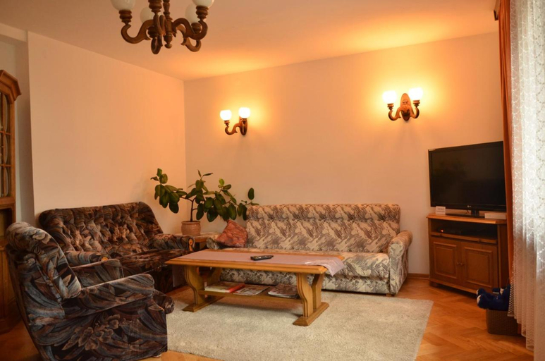 Others 4, Hostel Tolek, Warsaw