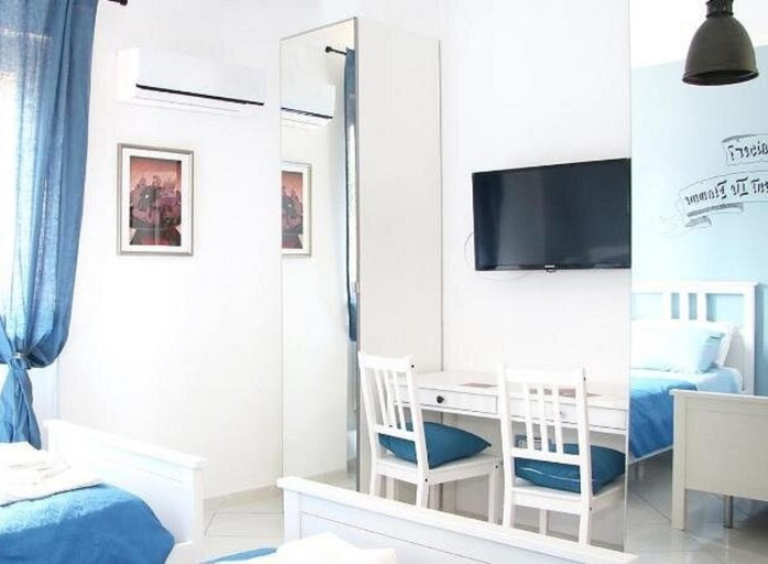 Bedroom 3, MarArte B&B, Napoli