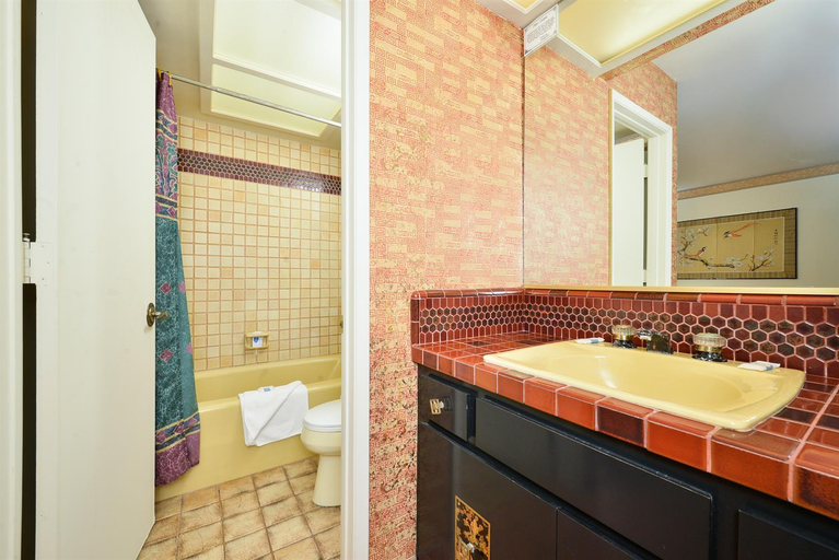 Bathroom 4, Americas Best Value Inn Joshua Tree National Park, San Bernardino