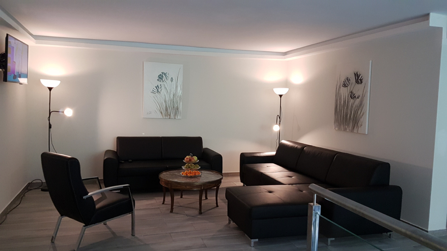 Others 5, Hostal LIWI, Barcelona