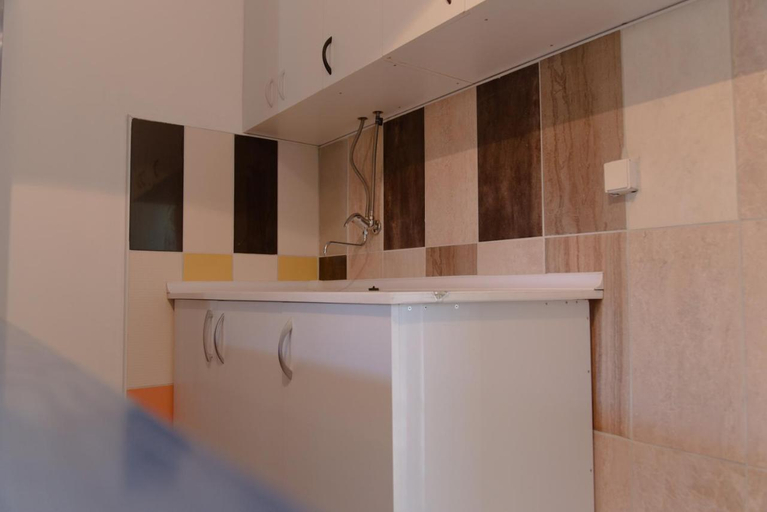 Others 4, Hostel Belgrade Shungit Dragana Jeftica br 10, Belgrade