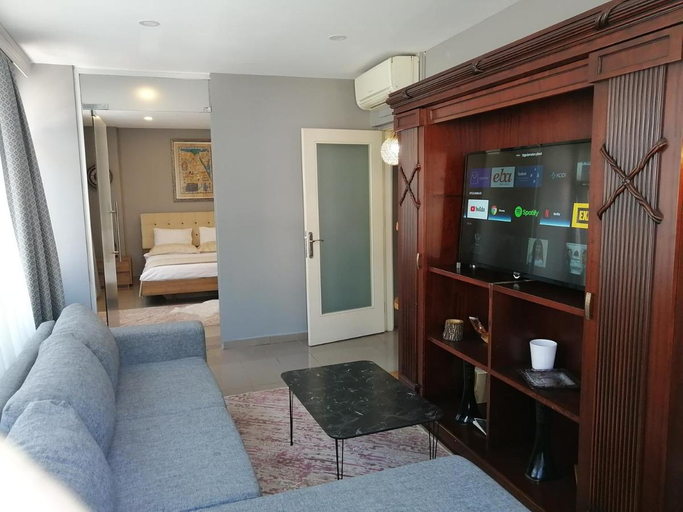 Others 3, Levent Apartments, Şişli