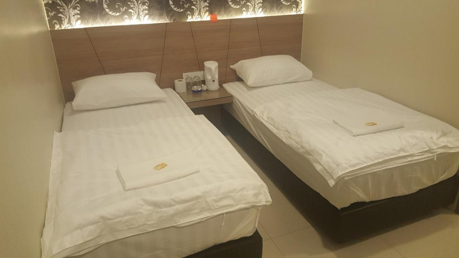 Bedroom 3, KUANTAN BESERAH BUDGET HOTEL, Kuantan