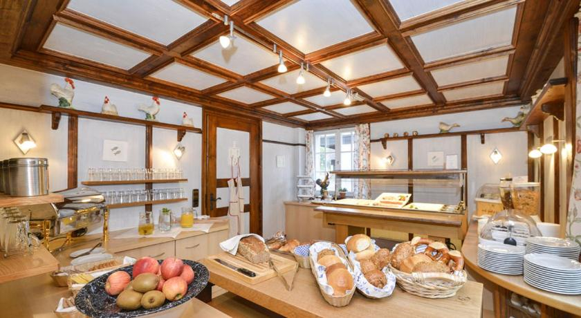 Food & Drinks 3, Hotel Kellhof - Bed & Breakfast, Konstanz
